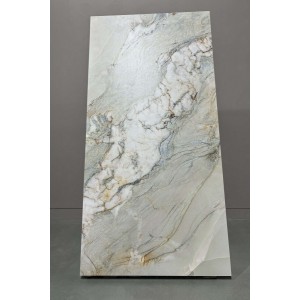 Realistik Onyx Emerald