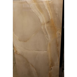 Realistik Carina Gold